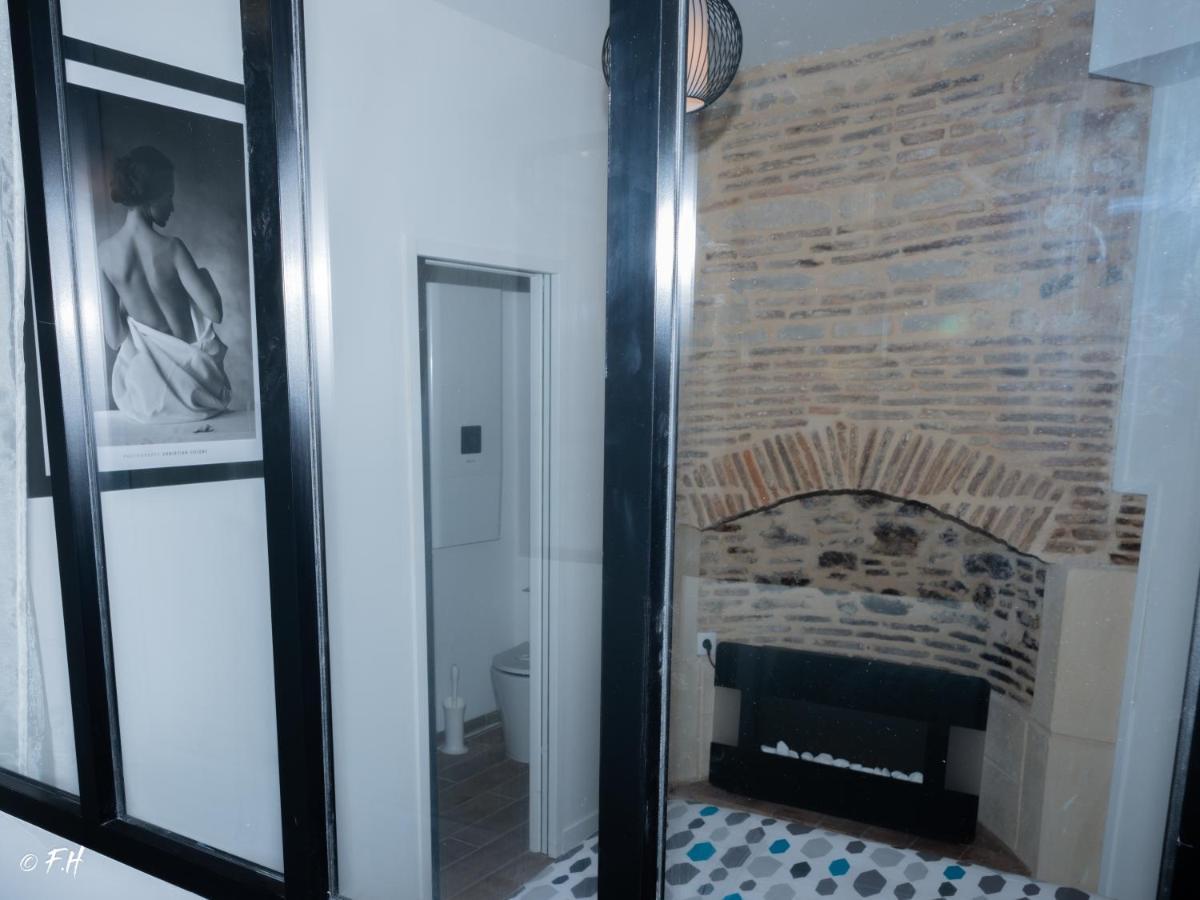 Le Vieux Laval Apartment Laval  Exterior photo